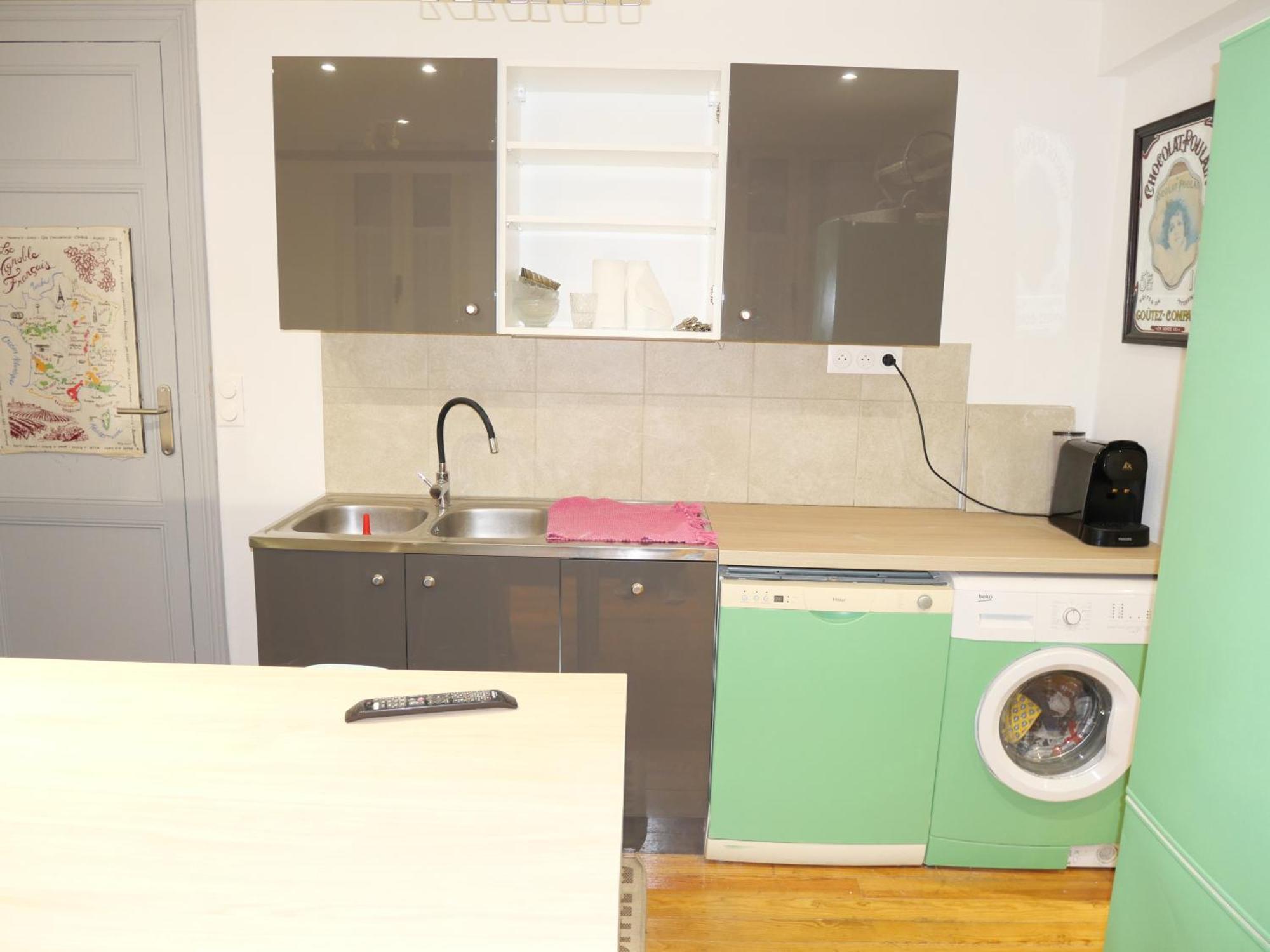 Appartement T5 110 M2 Climatise Neuf, A 3 Minutes Des Plages, Des Rues Pietonnes 阿卡雄 外观 照片