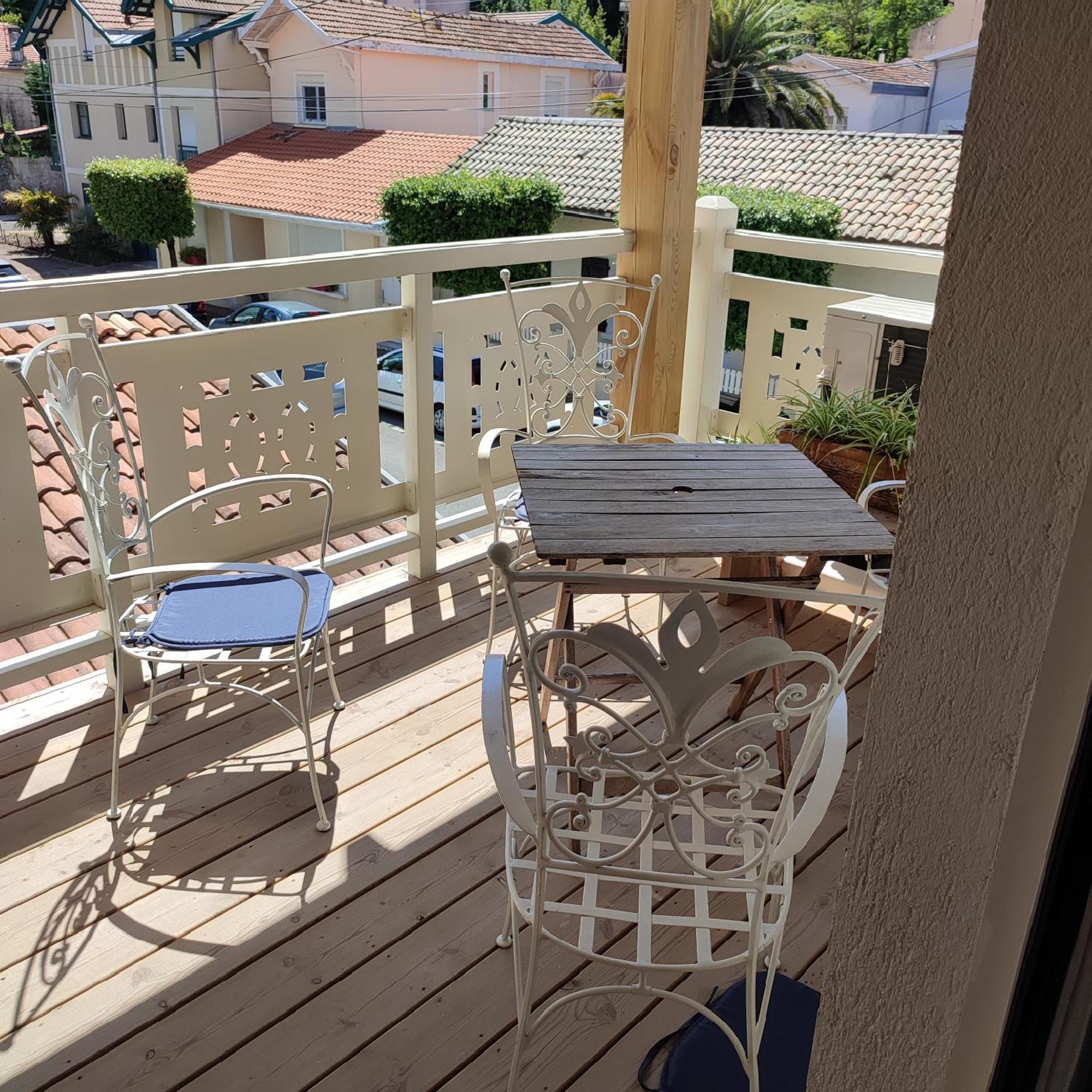 Appartement T5 110 M2 Climatise Neuf, A 3 Minutes Des Plages, Des Rues Pietonnes 阿卡雄 外观 照片